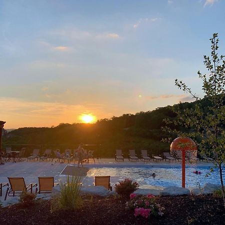 Chateau On The Cove Branson Exteriör bild