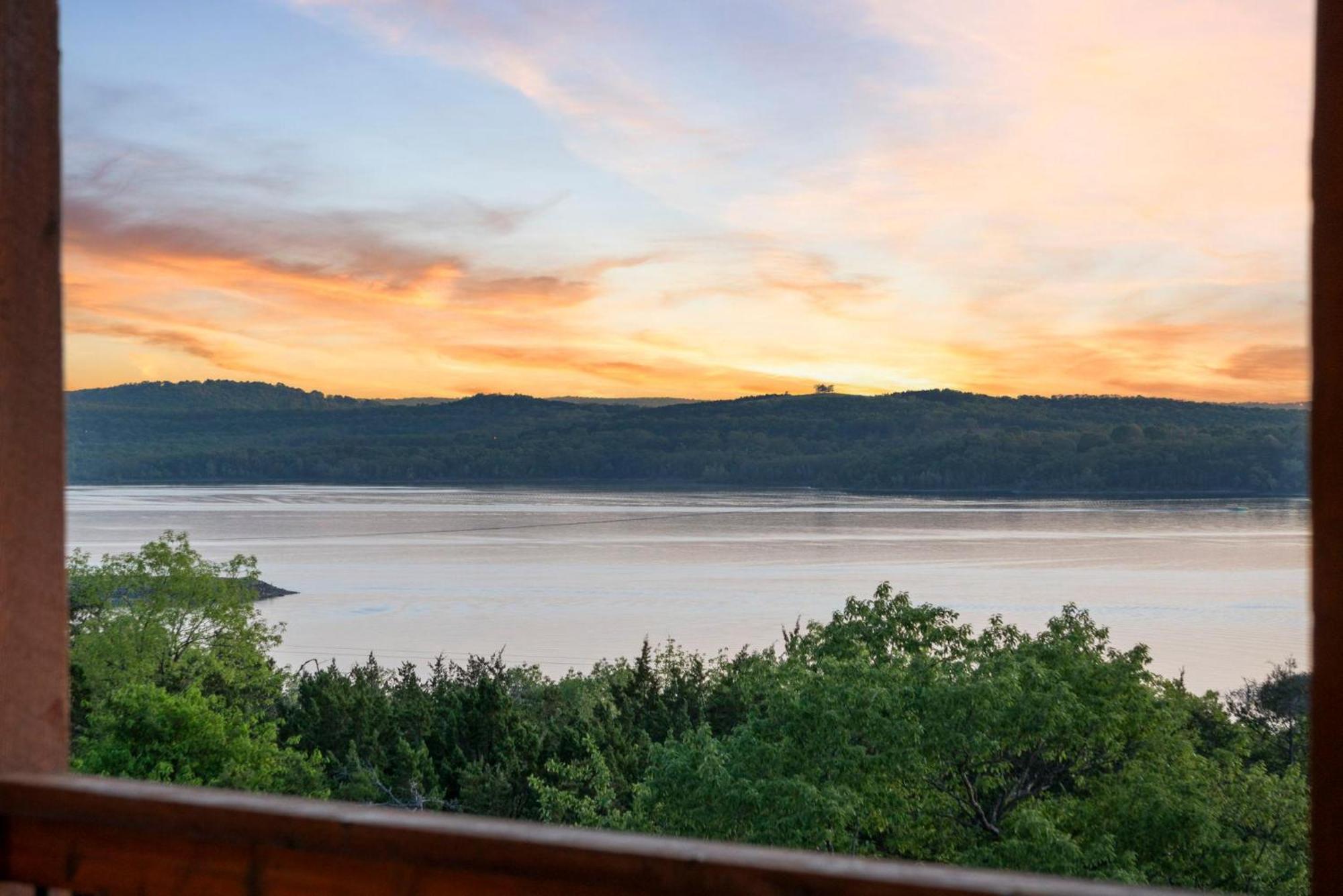 Chateau On The Cove Branson Exteriör bild