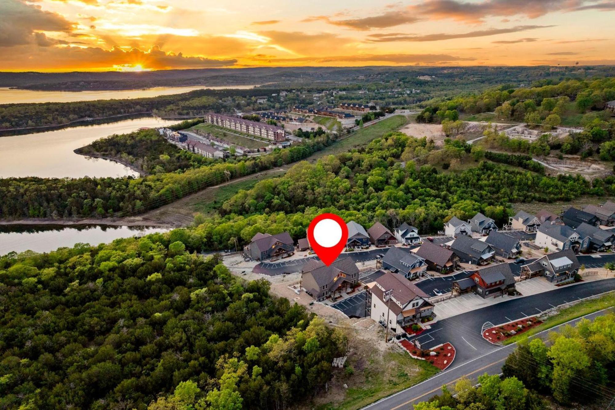 Chateau On The Cove Branson Exteriör bild
