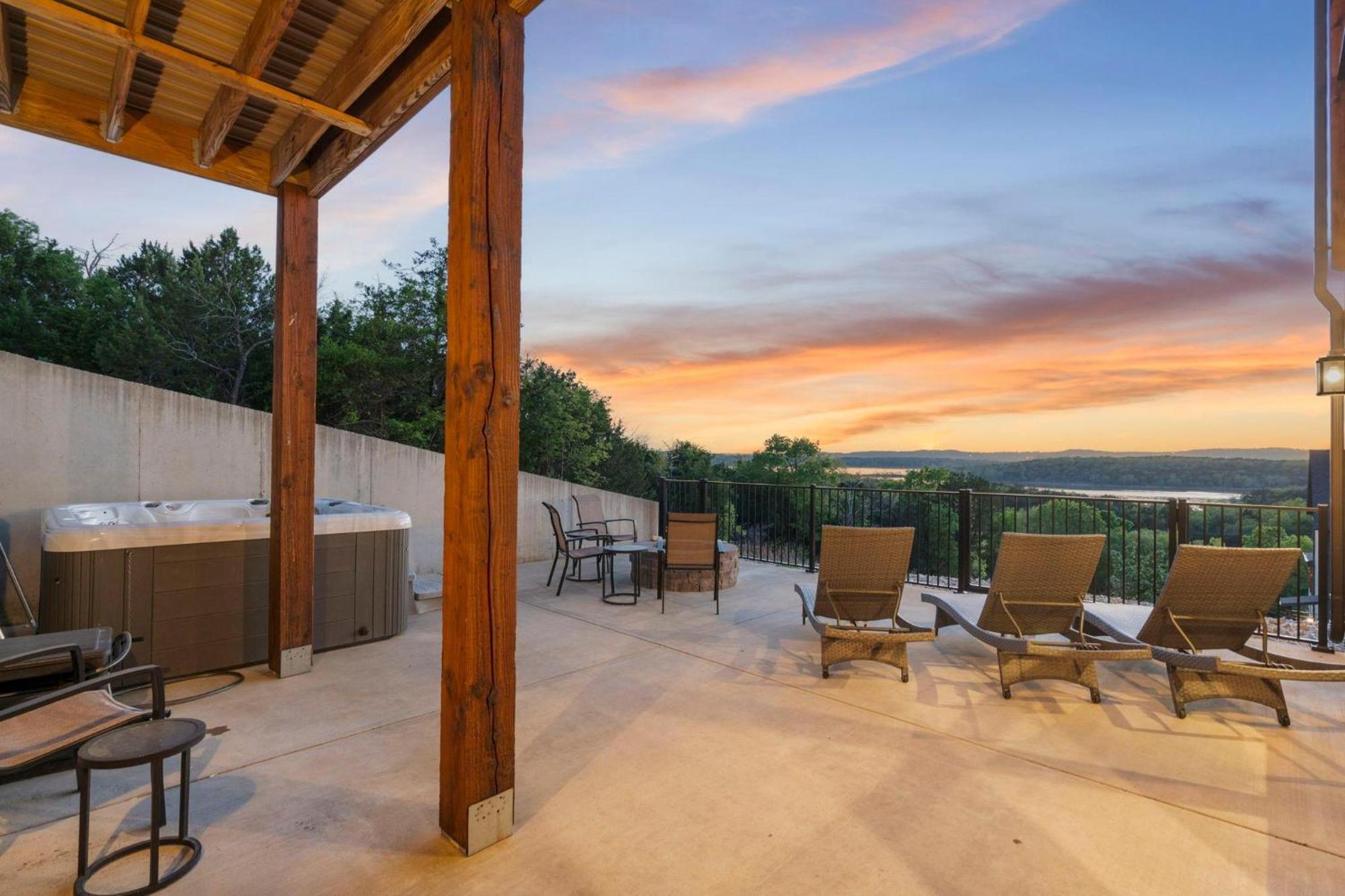 Chateau On The Cove Branson Exteriör bild